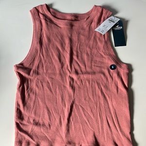 Hollister tank. New with tags.